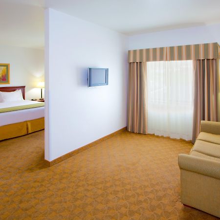 Holiday Inn Express Hotel & Suites Elkins By Ihg Dış mekan fotoğraf