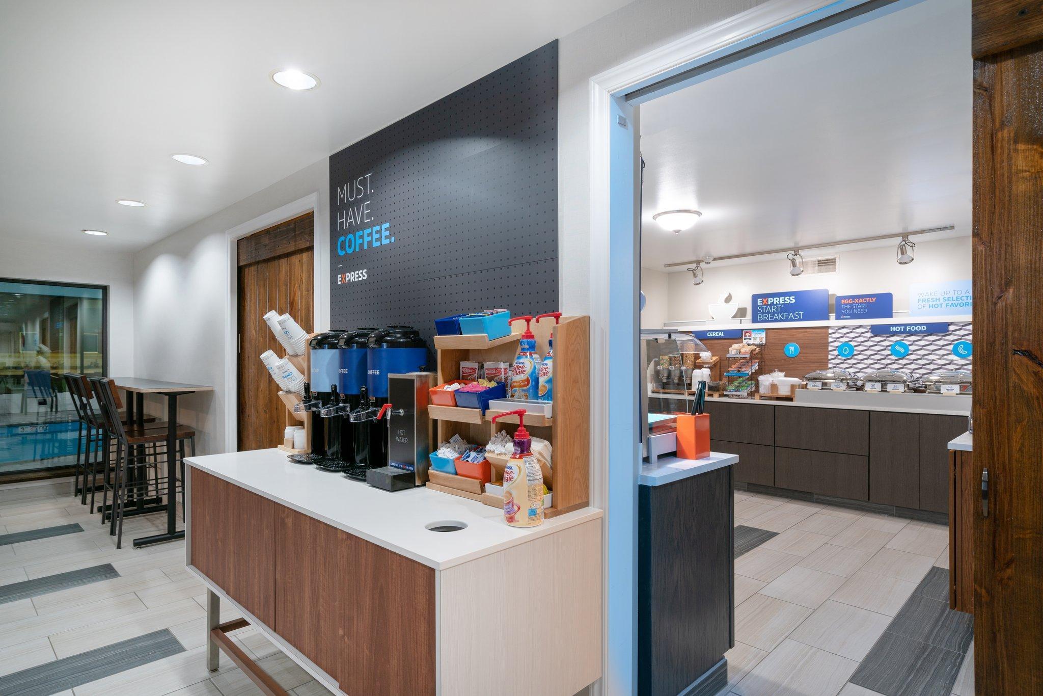 Holiday Inn Express Hotel & Suites Elkins By Ihg Dış mekan fotoğraf