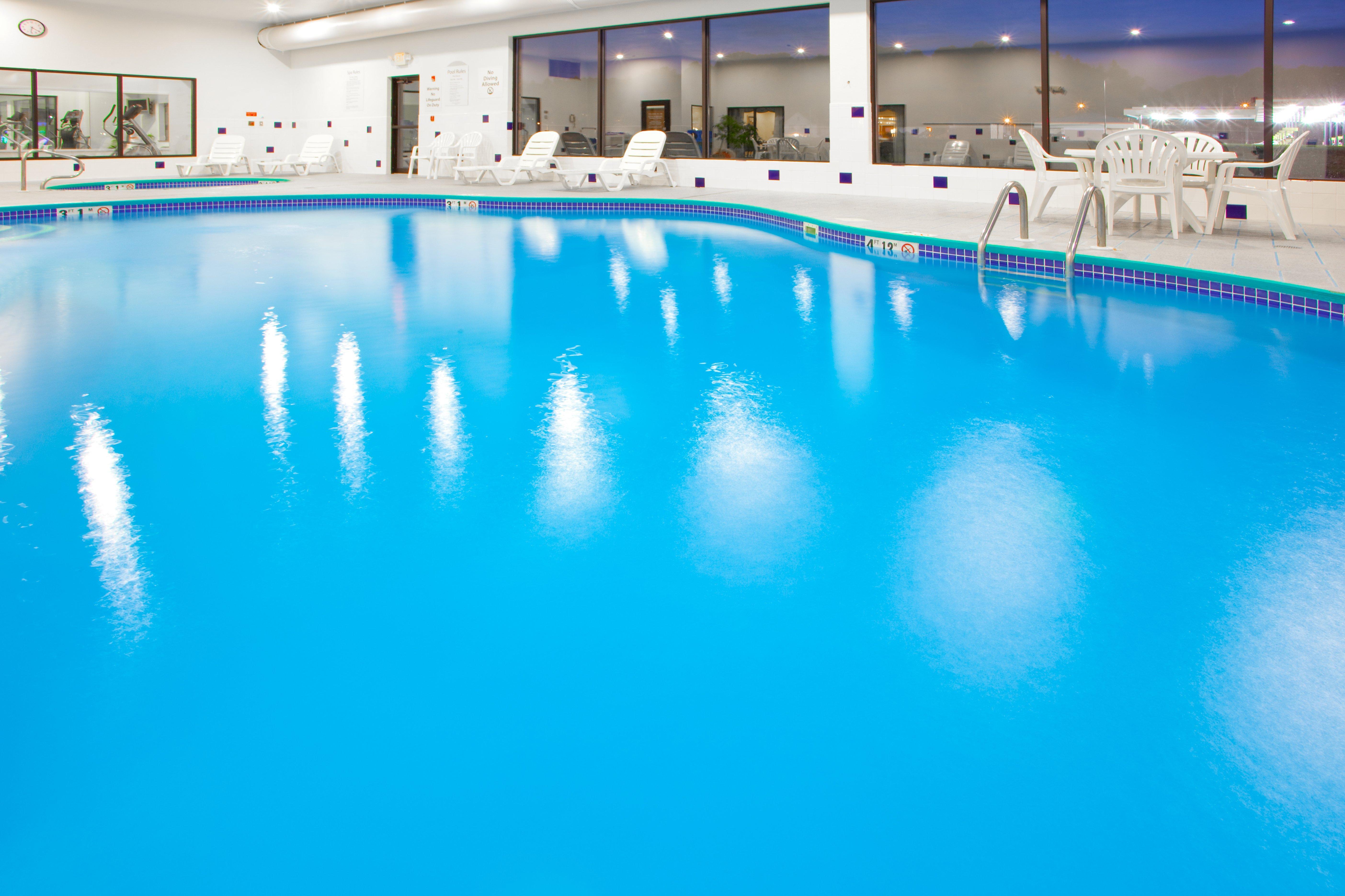 Holiday Inn Express Hotel & Suites Elkins By Ihg Dış mekan fotoğraf