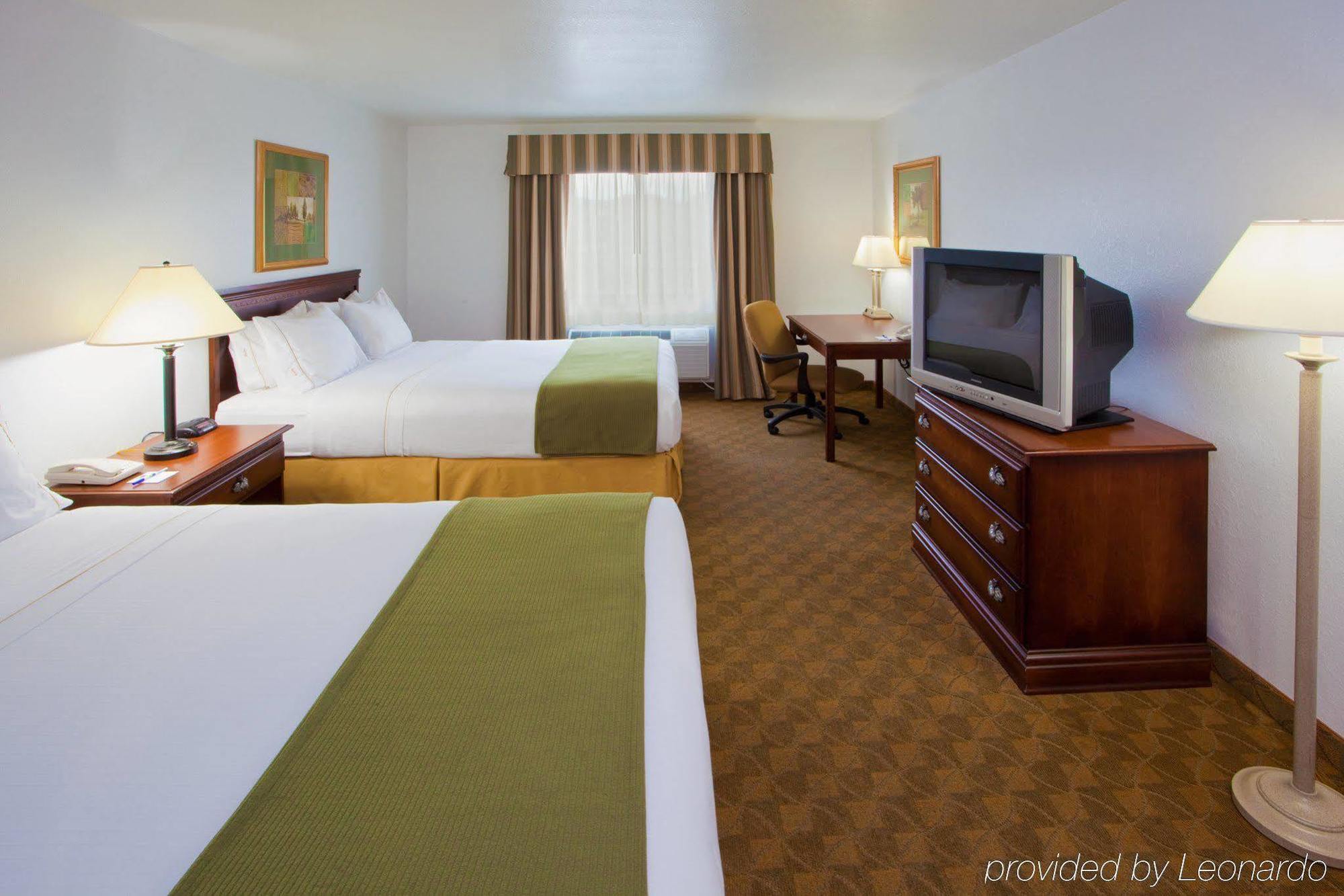 Holiday Inn Express Hotel & Suites Elkins By Ihg Dış mekan fotoğraf