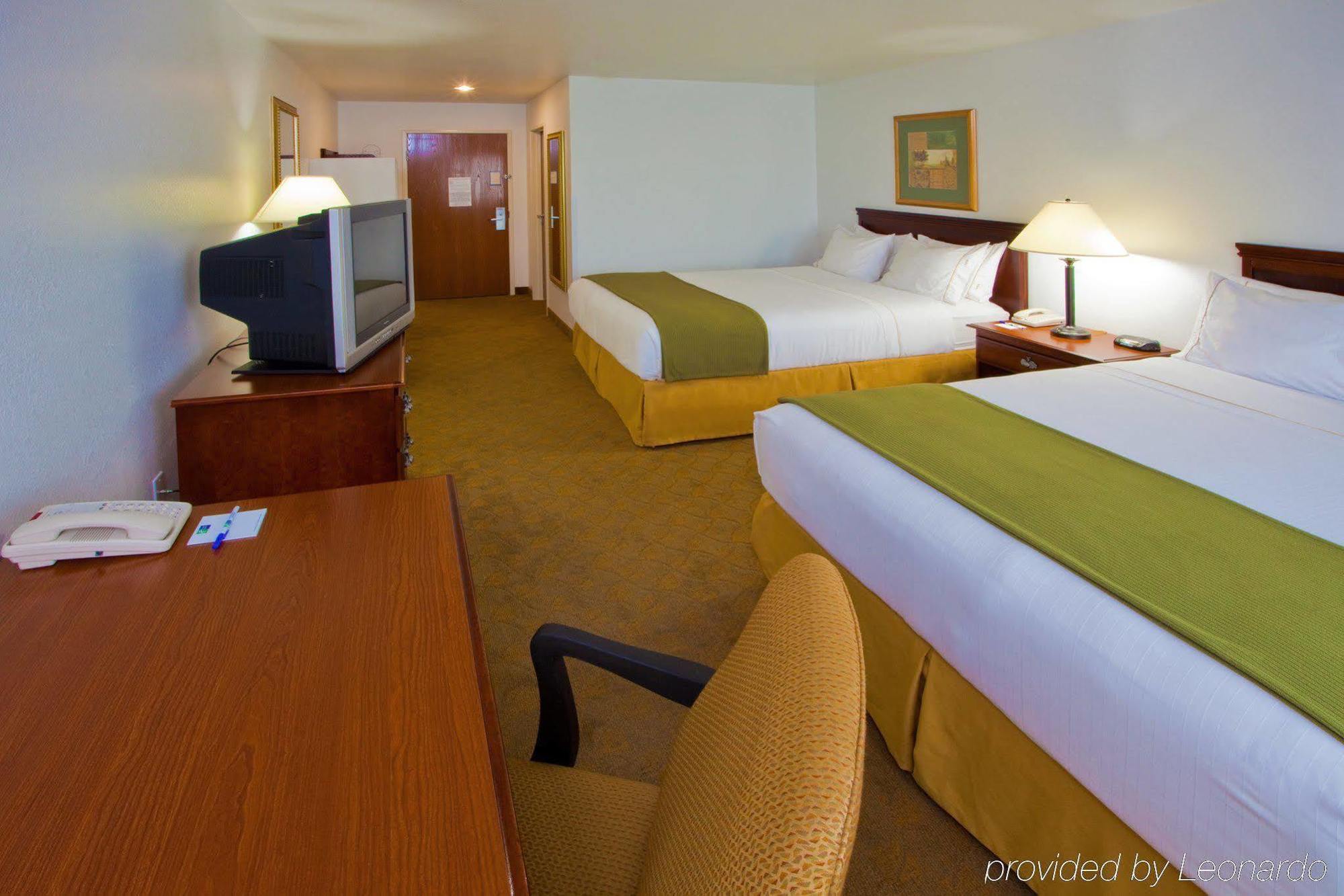 Holiday Inn Express Hotel & Suites Elkins By Ihg Dış mekan fotoğraf