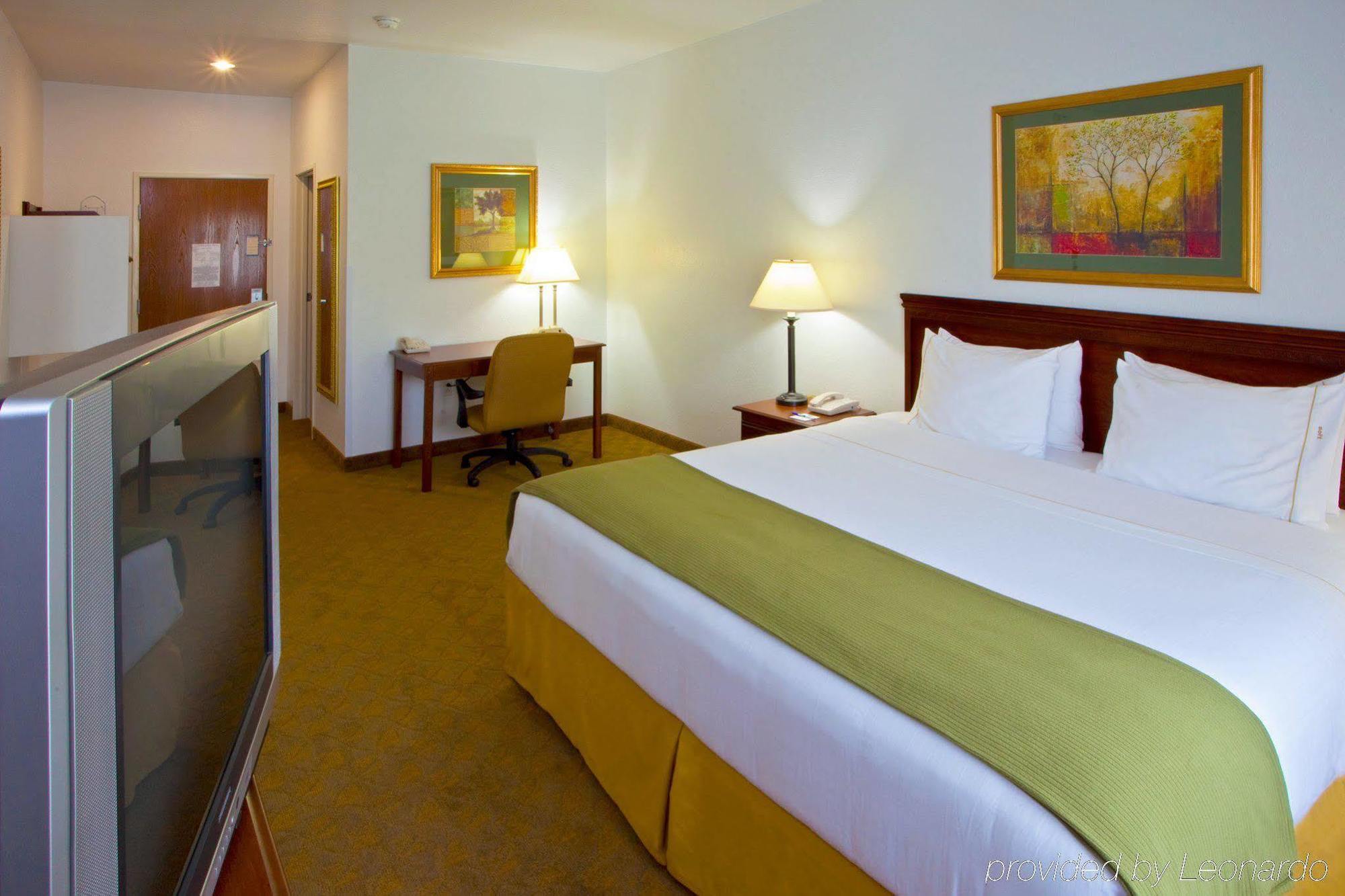 Holiday Inn Express Hotel & Suites Elkins By Ihg Dış mekan fotoğraf