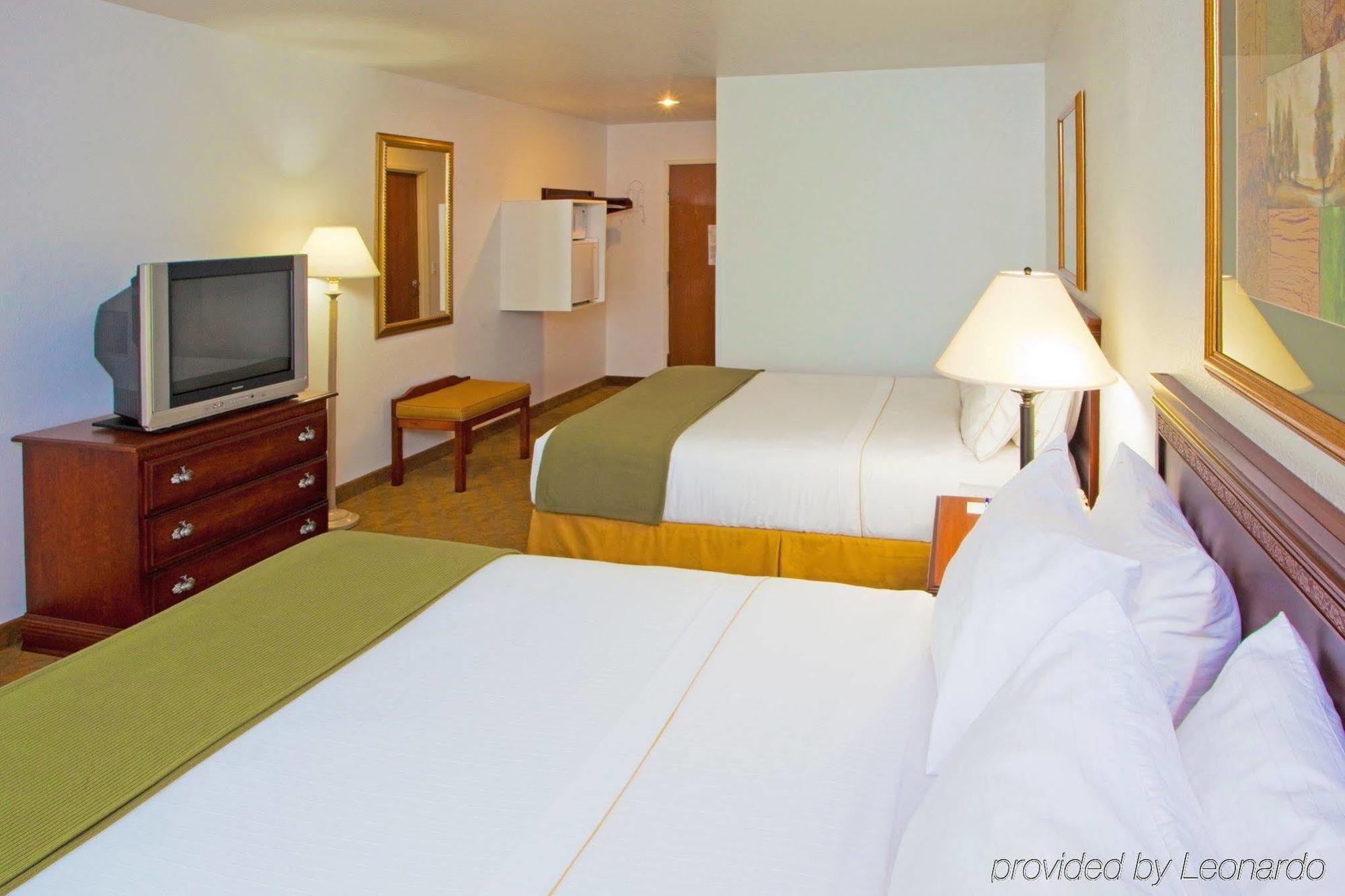 Holiday Inn Express Hotel & Suites Elkins By Ihg Oda fotoğraf